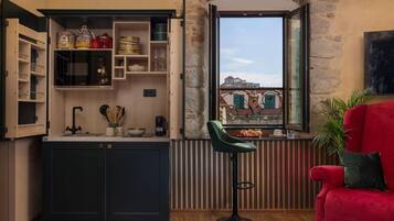 Studio, sjøutsikt | Innvendig