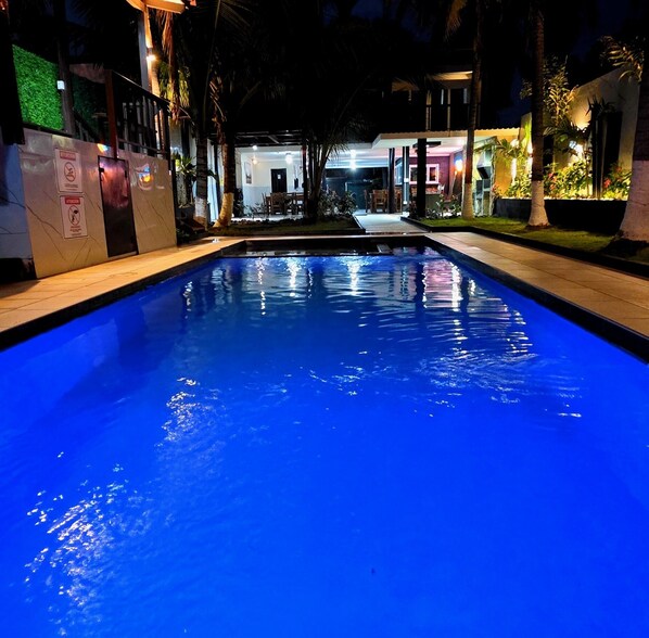 Private pool - Villas de Mike (La Libertad)