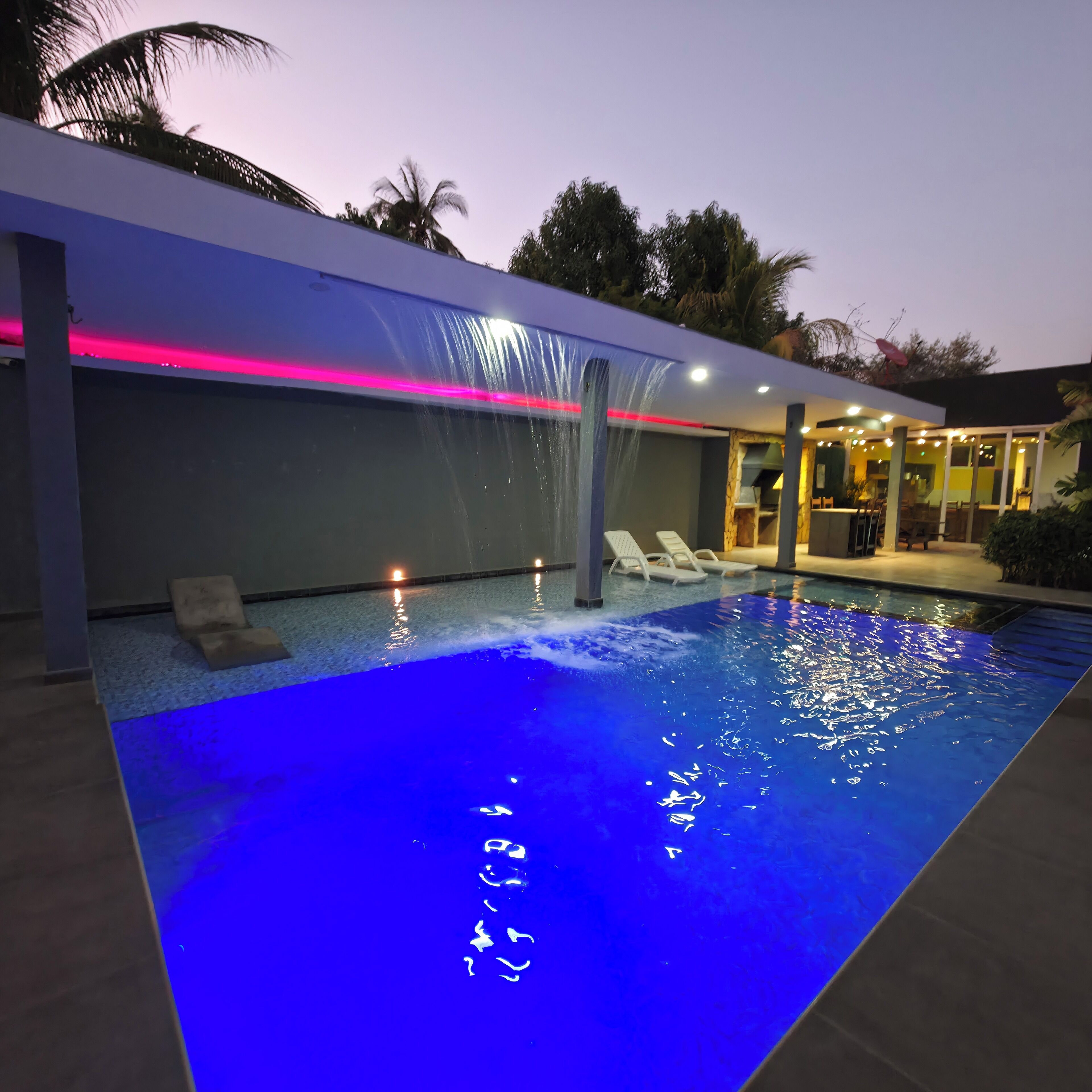 Villa Standard | Piscina privata