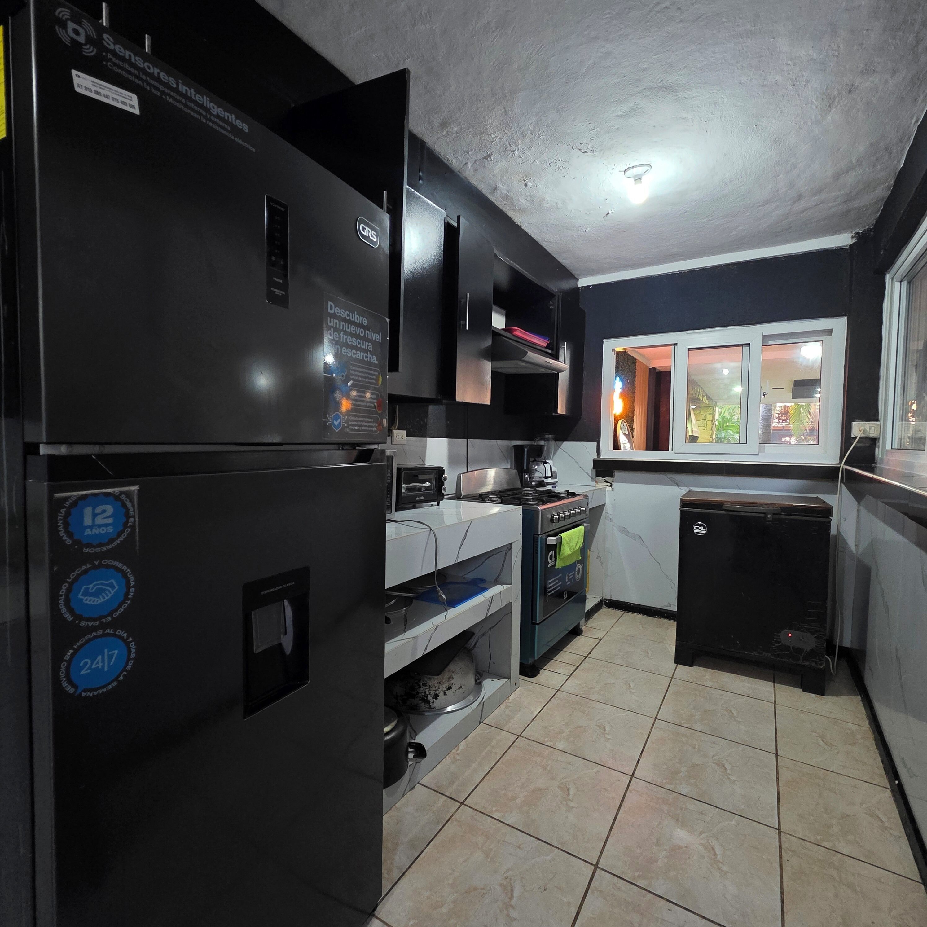Comfort Villa | Private kitchen