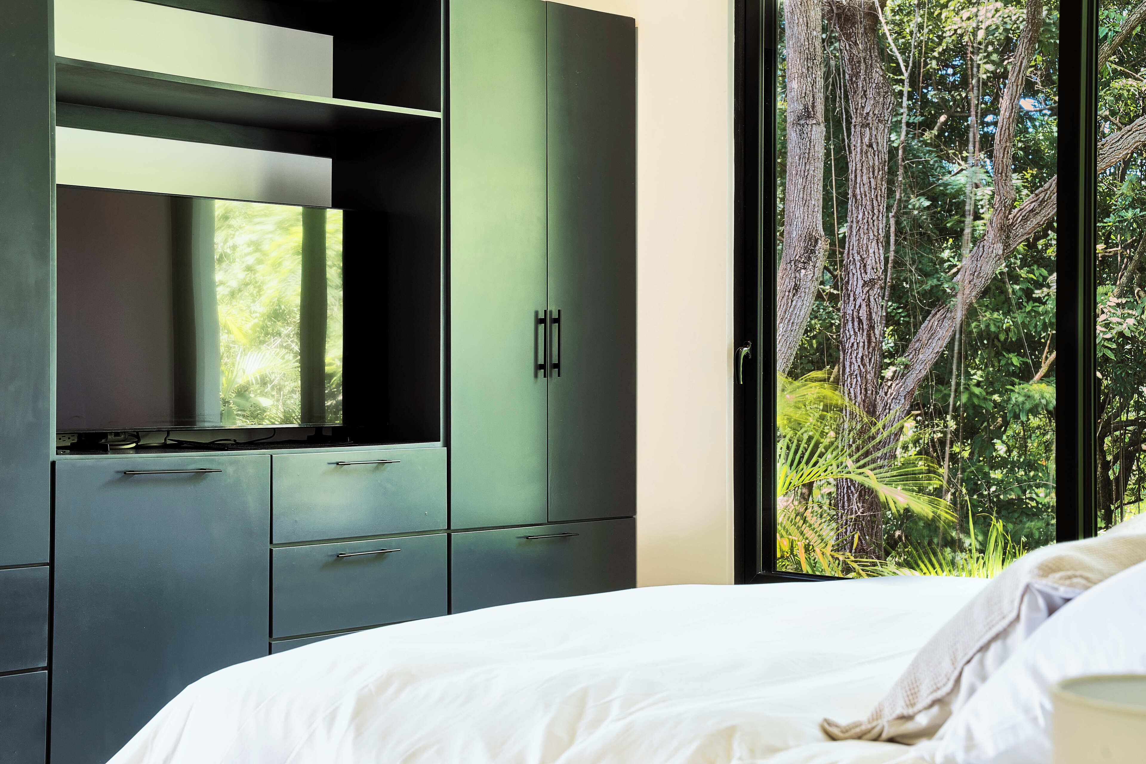 7 chambres, coffres-forts dans les chambres, Wi-Fi, draps fournis