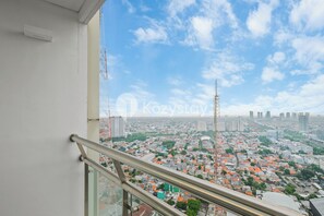 Apartment, 1 Schlafzimmer, Stadtblick | Balkon