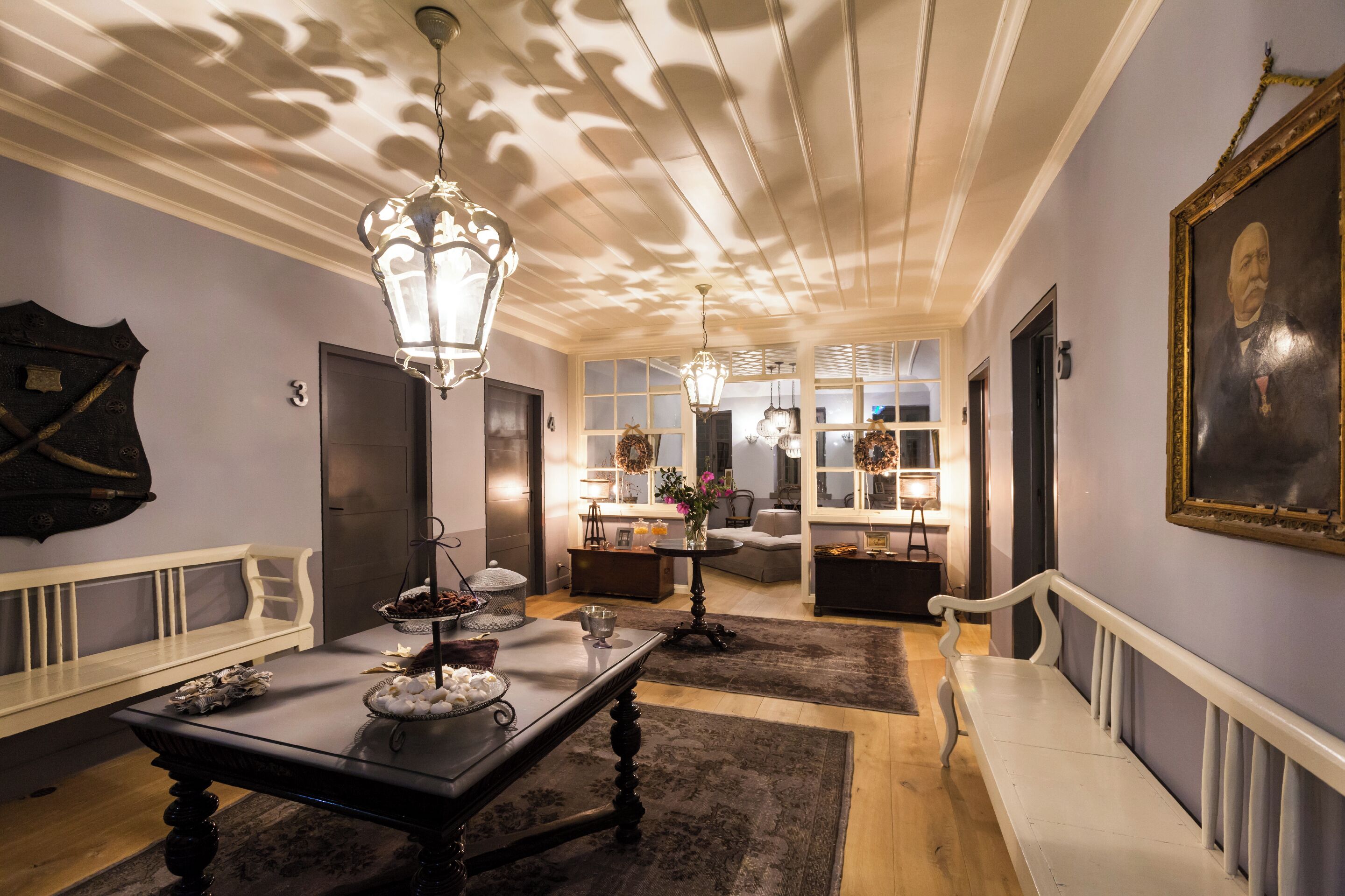 Villa – signature | Oppholdsområde | En 40-tommers LCD-TV med Parabol-TV