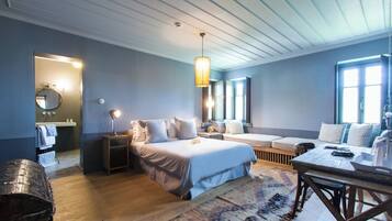 Egyptian cotton sheets, premium bedding, down comforters