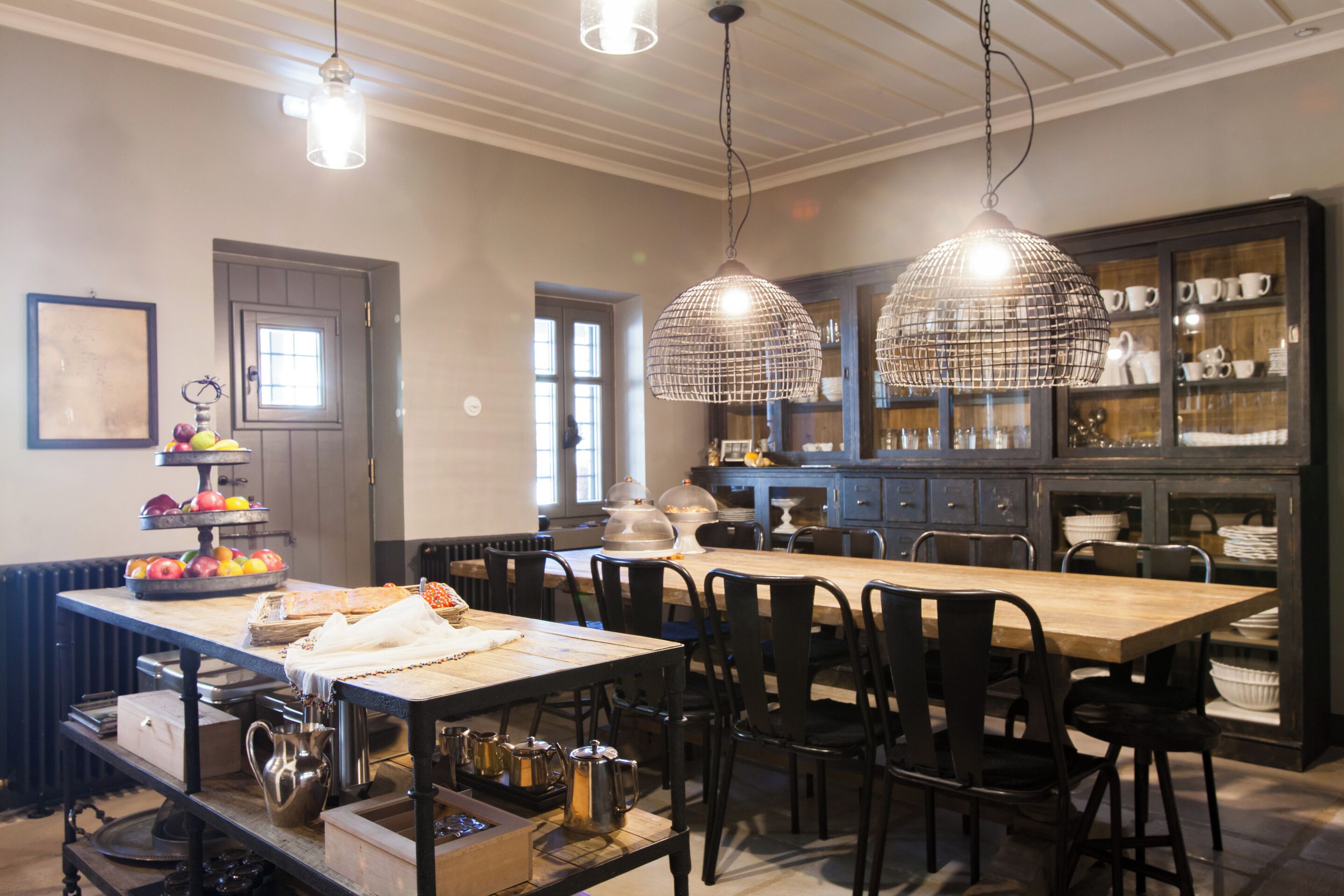 Free daily full breakfast