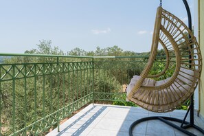 House, Smoking | 3 bedrooms, desk - Captain's Apartments in Olive Grove (Kefalonia)