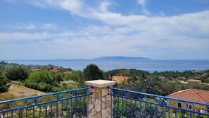 House | 5 bedrooms, desk - Stone House in Olive Grove (Kefalonia)