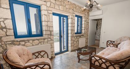 Stone House in Olive Grove