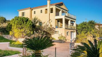 Rumah | 3 kamar tidur