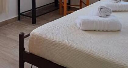 Mata s Cottage - 2 Bedroom House