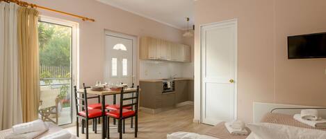 Studio, fumeur | 2 chambres