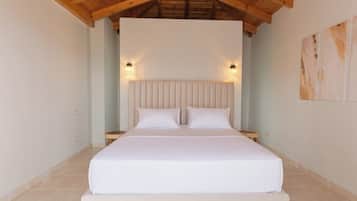 House | 3 bedrooms, desk, soundproofing