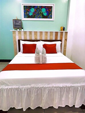 Comfort Single Room | Free WiFi - D Builders Hotel (Taguig)