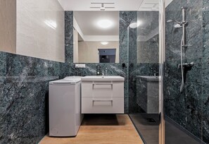 アパートメント バルコニー | バスルーム