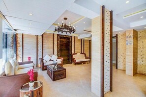 Front of property - Supreme Grande Calangute (Calangute)