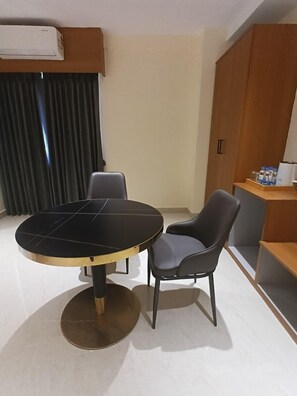 Premier Twin Room | In-room safe, desk, laptop workspace, iron/ironing board - BAEL TREE HOTEL (Hyderabad)