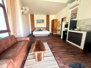 مكتب وواي فاي مجانًا