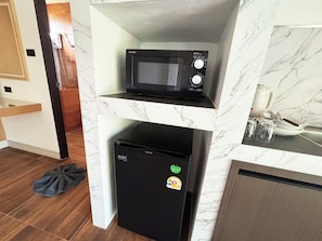 مكتب وواي فاي مجانًا