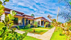 Bagian depan properti