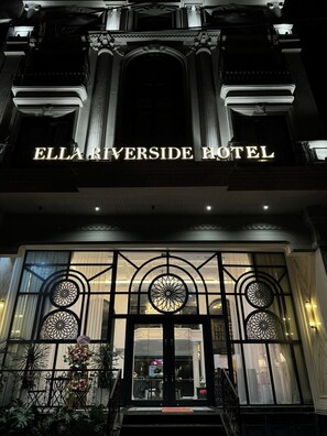 Exterior detail - Ella Riverside Lao Cai Hotel (Lao Cai)
