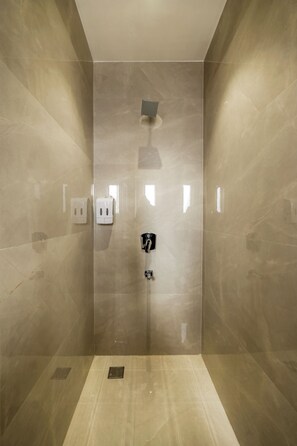 Bathroom - Hotel Sign Inn  (Amritsar)