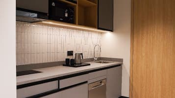 Deluxe Room | Private kitchenette