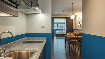 Suite, 2 Bedrooms | Desk, free WiFi