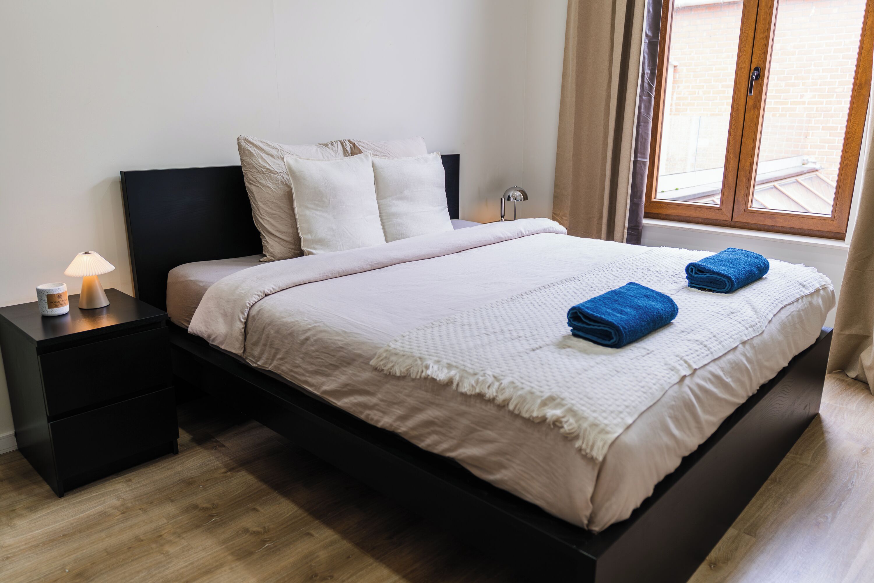 Apartamento básico | Ferros/tábuas de passar roupa, Wi-Fi de cortesia