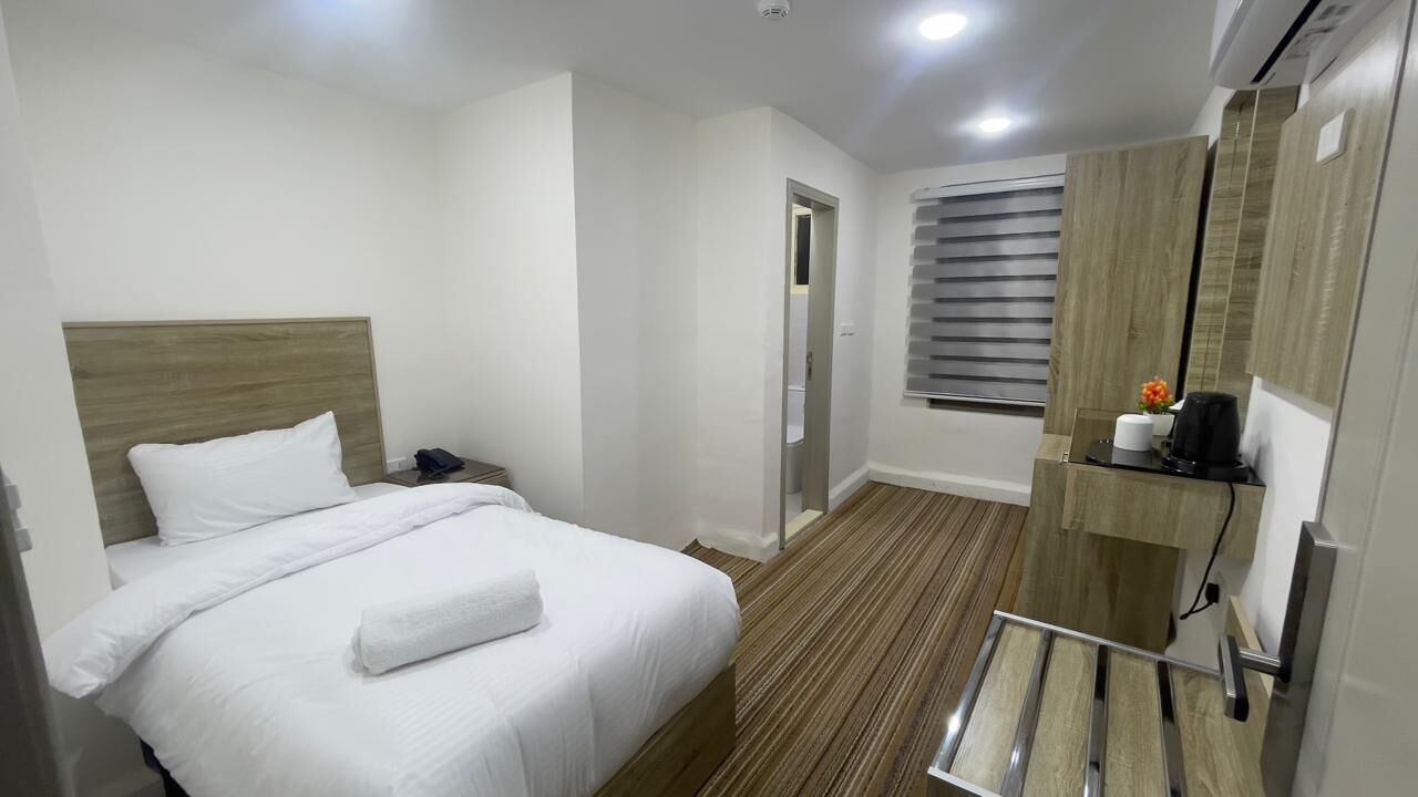 Escritorio y wifi gratis 