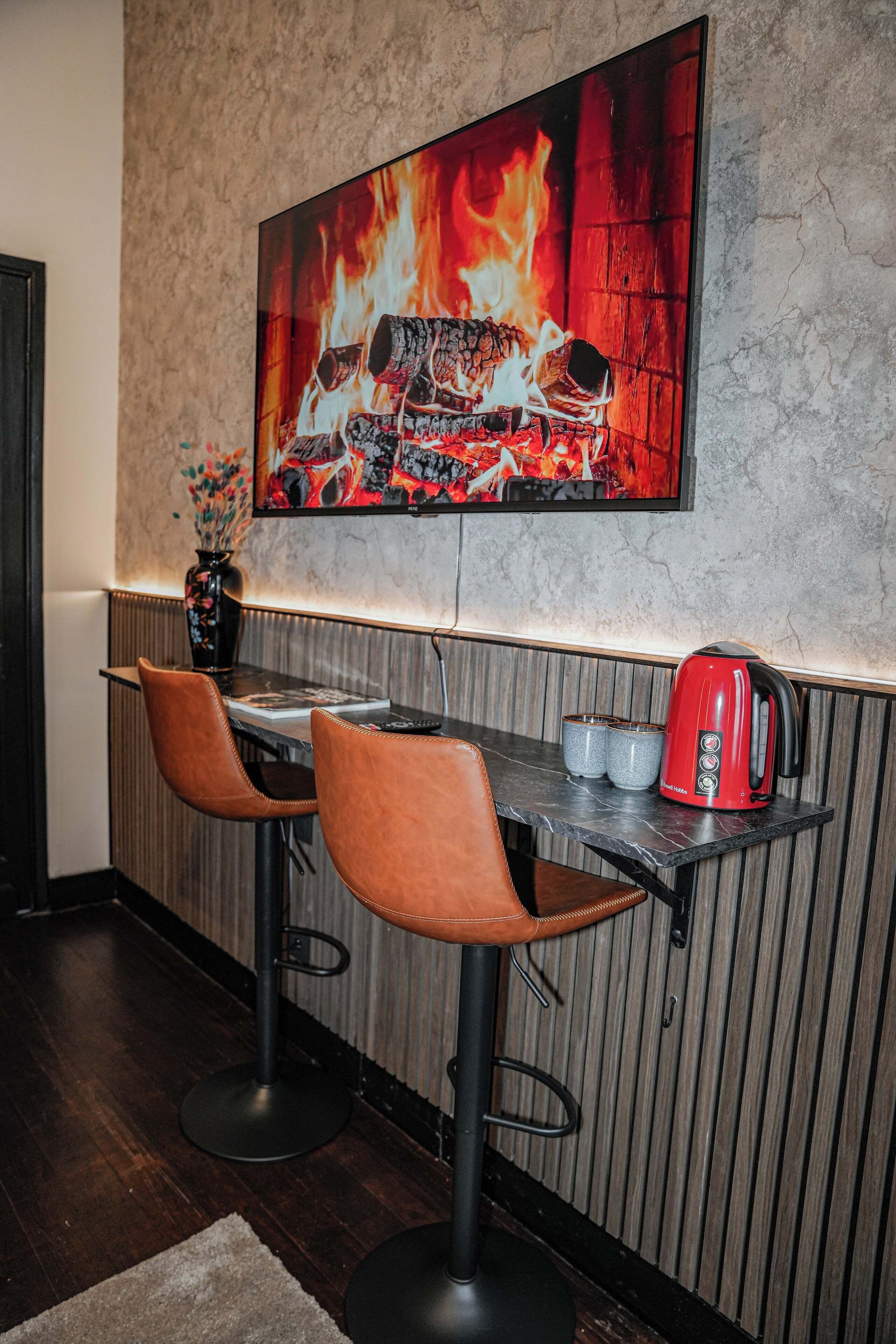 Apartamento básico | Ferros/tábuas de passar roupa, Wi-Fi de cortesia