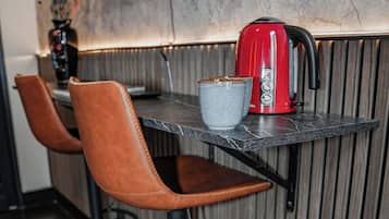 Căn hộ cơ bản | Bàn ủi/dụng cụ ủi quần áo, truy cập Internet không dây miễn phí