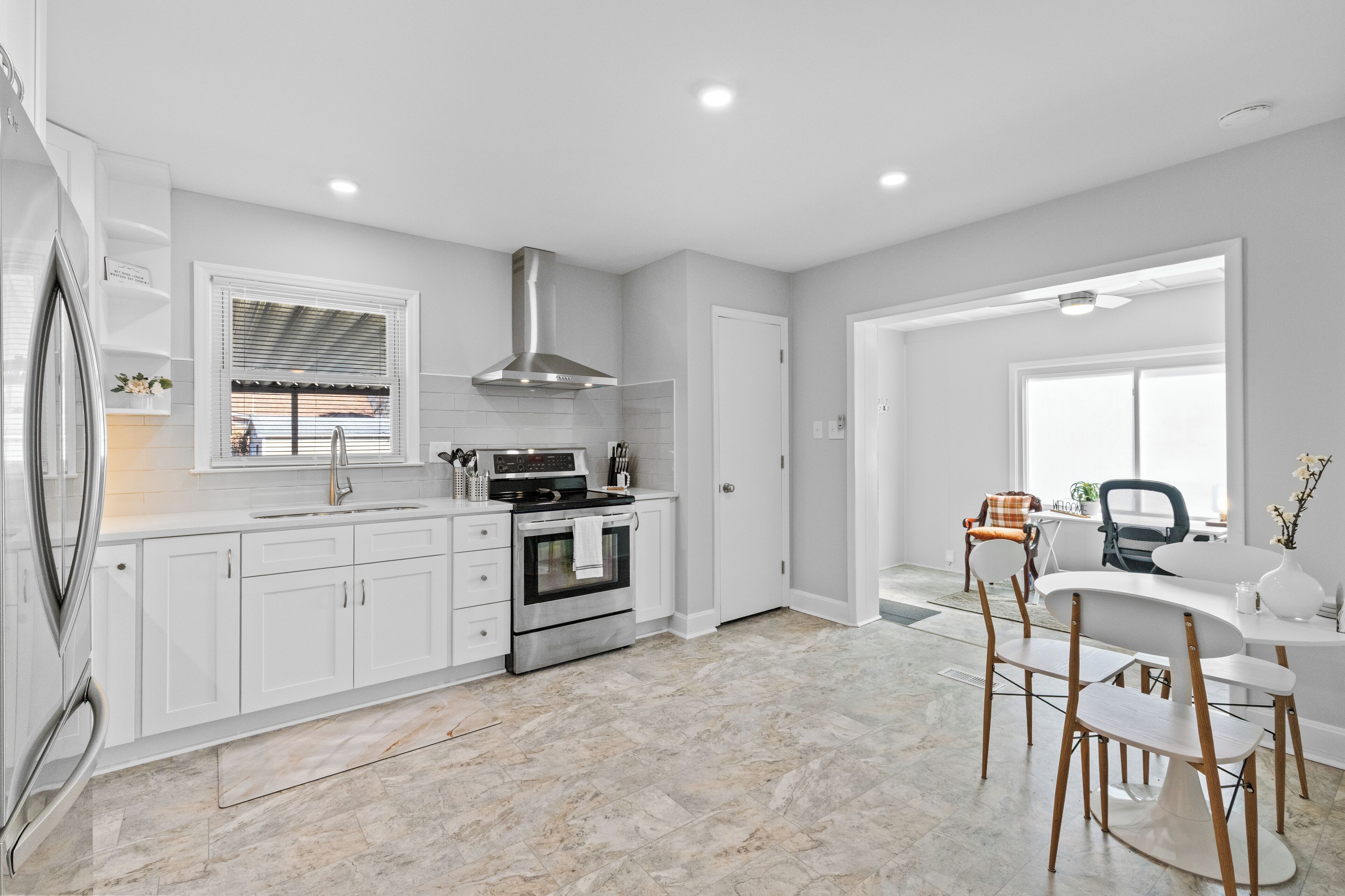 Micro-ondas, fogão, cooktop, lava-louças