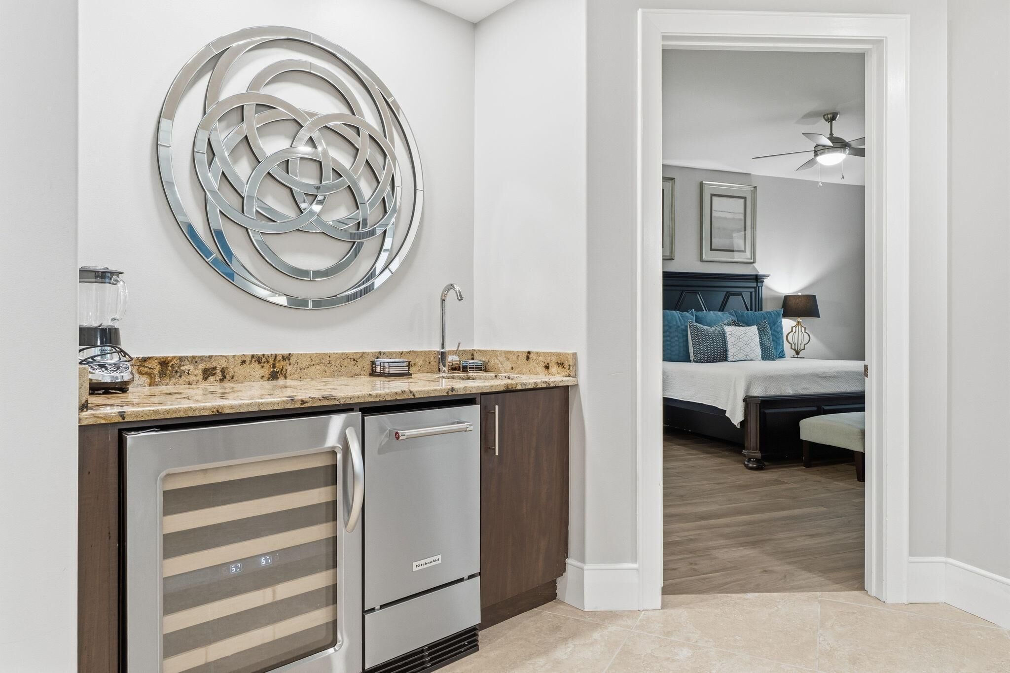 Condo, Plusieurs lits (Turquoise C2508) | 3 chambres, fer et planche à repasser