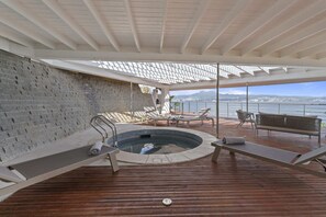 Terrace/patio - Villa Solea - Two Bedroom Villa, Sleeps 4 (Les Trois-Îlets)