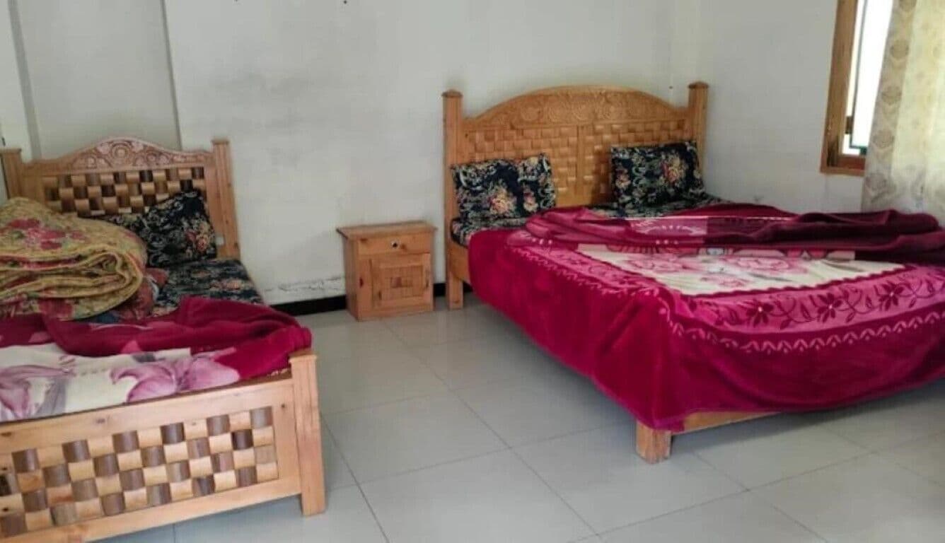 Sistema de insonorización, tabla de planchar con plancha y wifi gratis 