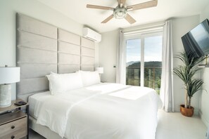 Apartment, Multiple Beds, Balcony, Mountain View (Mar a Mar 09-04C) | 3 bedrooms, individually decorated, individually furnished - Mar a Mar 09-04c (Tárcoles)