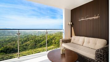 Apartment, Multiple Beds, Balcony, Mountain View (Mar a Mar 09-04C) | Interior