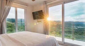 Apartamento, várias camas, sacada, vista para a montanha (Mar a Mar 09-04C) | 3 quartos, individualmente decorados, individualmente mobiliados