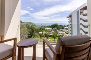 Condo, nhiều giường, ban công, quang cảnh vườn (Selva Coral 0701) | Nội thất