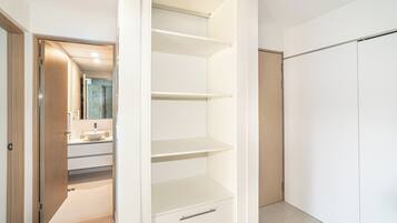 Huis, meerdere bedden, balkon, uitzicht op tuin (Torres del Mar 1202) | Interieur