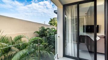 House, Multiple Beds, Balcony, Garden View (Torres del Mar 1202) | Terrace/patio