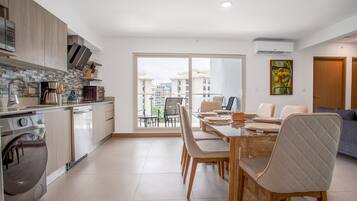 Appartement, plusieurs lits, balcon, vue montagne (Viva Jaco Viva Jaco (10-03B)) | Restauration