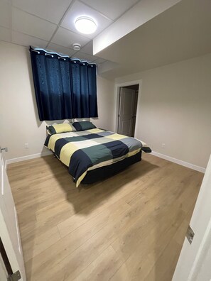 Room - Eco-Home in Fort Saskatchewan (Fort Saskatchewan)