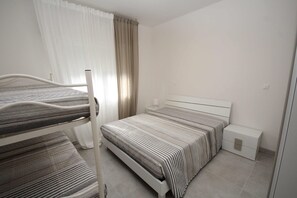 Free WiFi - Residence Sandra three-room apartment Trilo for 6 persons (Rosolina Mare)