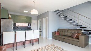 Villa | Living area - Duplex With Stunning sea Views Rat002 (Porto Belo)