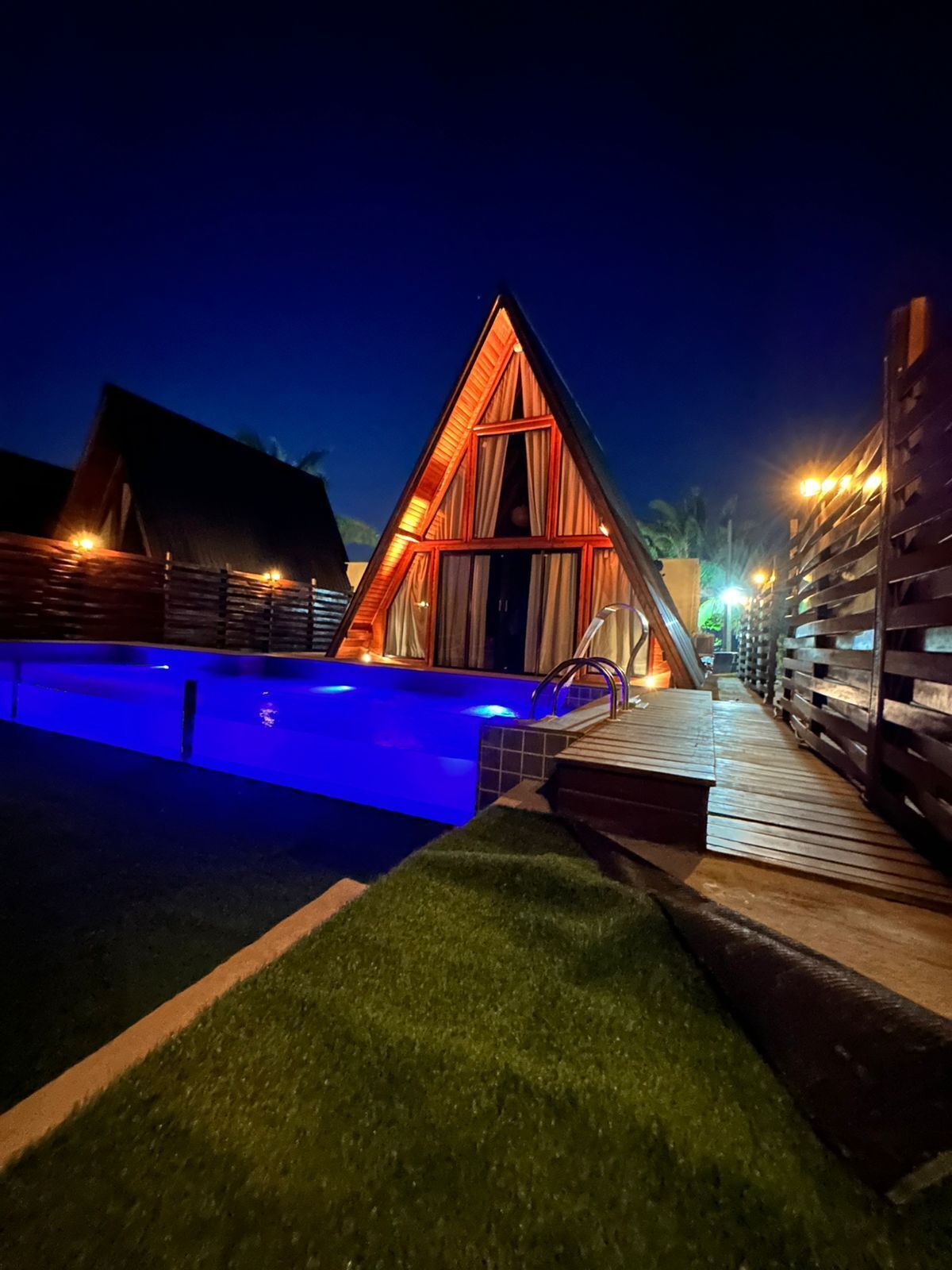 Family Chalet, Private Pool, River View | Living area