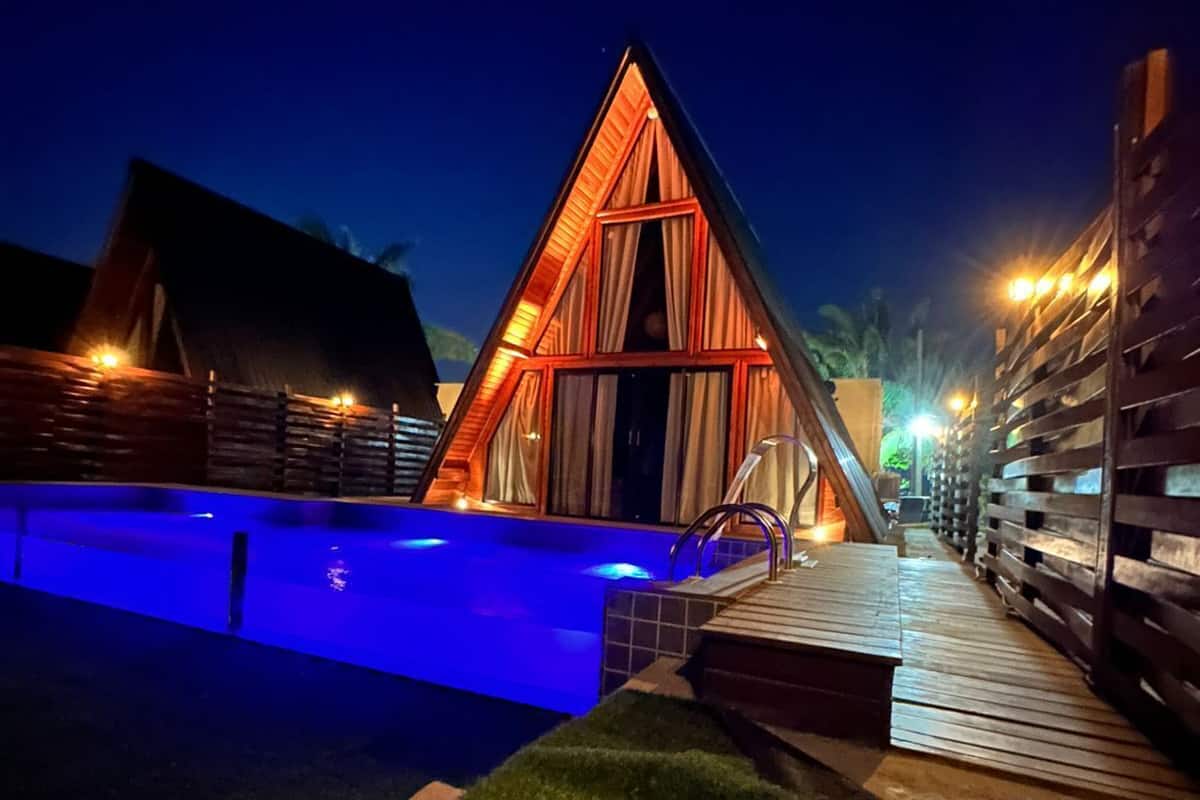 Family Chalet, Private Pool, River View | Living area