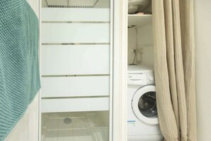 Interior - Magnifique T2 - Centre Sanary & Parking privé - Senaya (Sanary-sur-Mer)