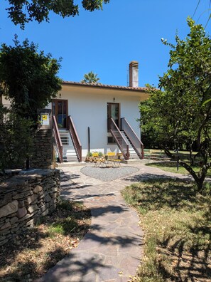 Exterior - Apartment in villa with ample private parking (Teulada)
