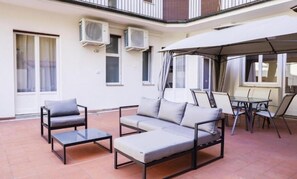 Habitación Deluxe | Caja de seguridad en la habitación, escritorio y wifi gratis